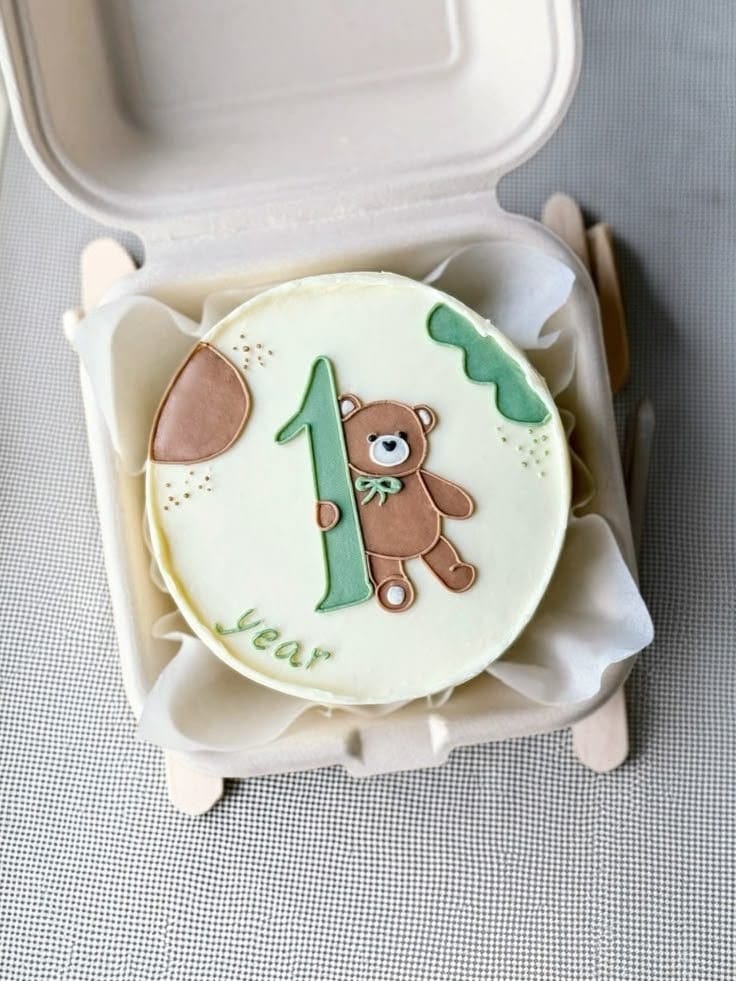 1 Month Bento Cake For Birthday