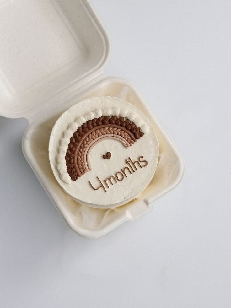4 Months Special Mini Cake