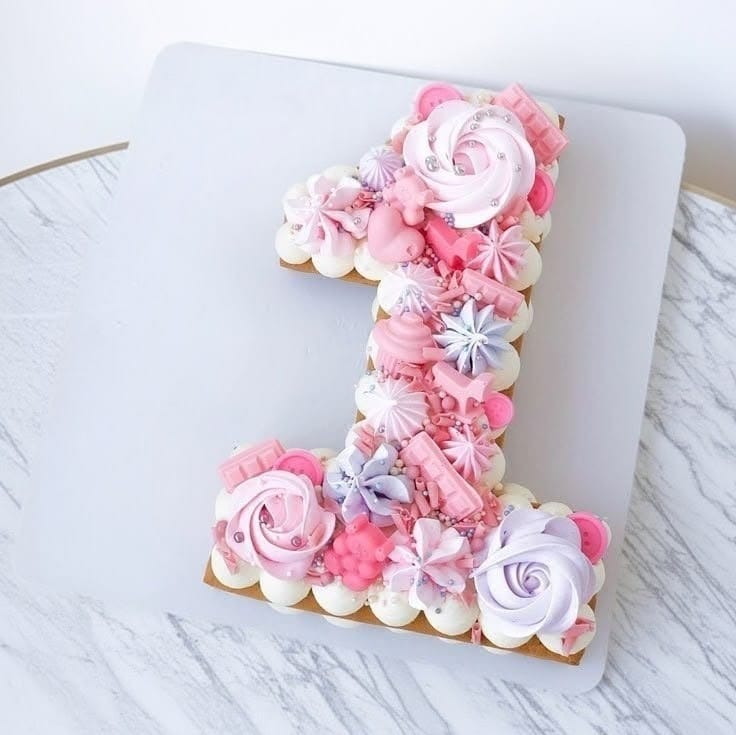 Girl's One Year Birthday Cake