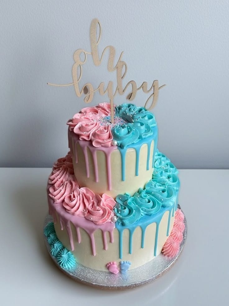 Baby Shower Cake with Fondant