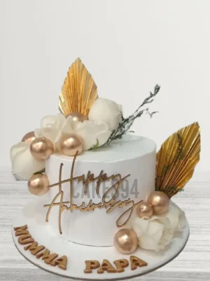 Golden Theme Cake Anniversary / Birthday